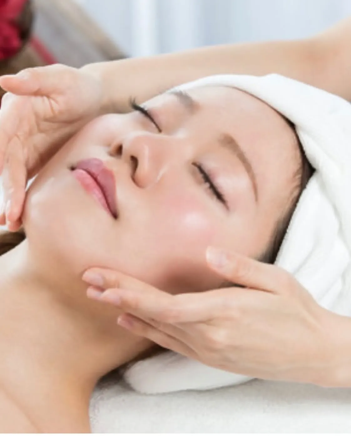 大人女性の肌を透明感のあるお肌に導くシェービングはとても大切...